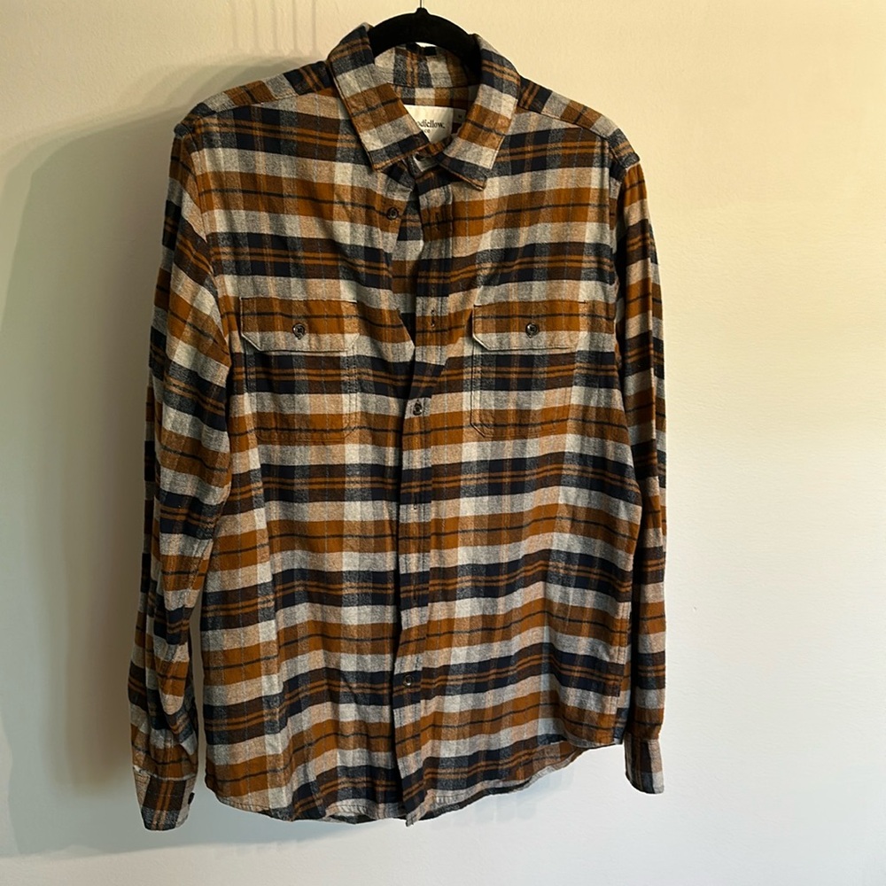 Men’s Flannel Size Medium